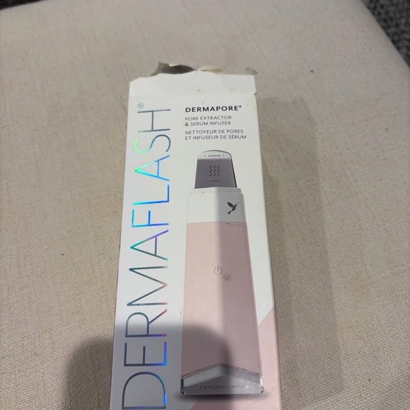dermaflash dermapore pore extractoe and serum infuser new - Picture 2 of 15